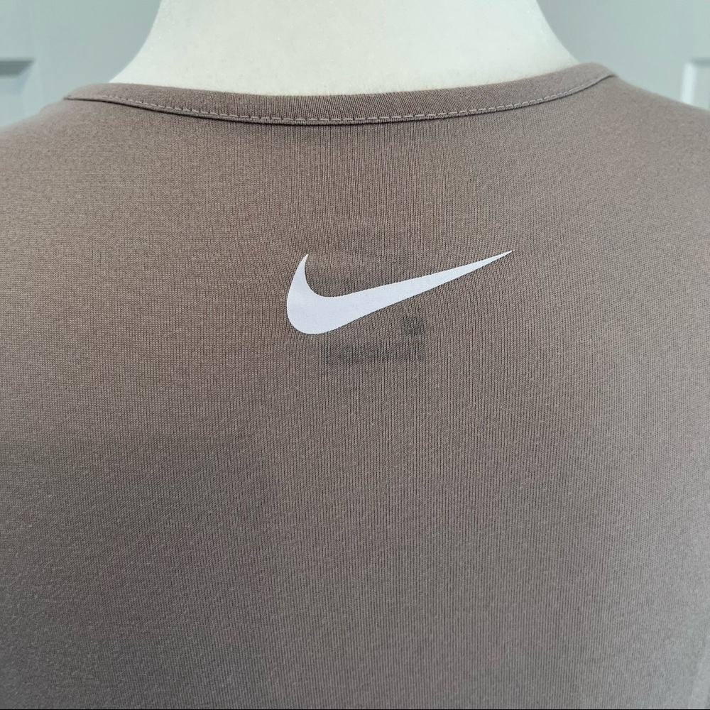 Nike Tank top Sz Lg - Picture 4 of 6